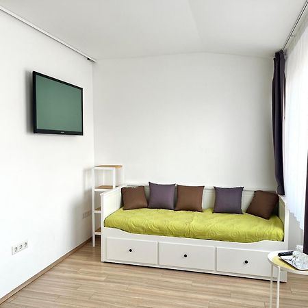 Pipacs Panir & Grill Garden Vendeghaz Otel Győrújbarát Dış mekan fotoğraf