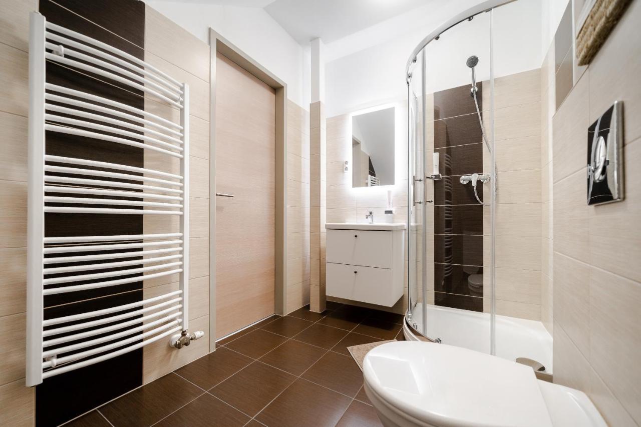 Pipacs Panir & Grill Garden Vendeghaz Otel Győrújbarát Dış mekan fotoğraf