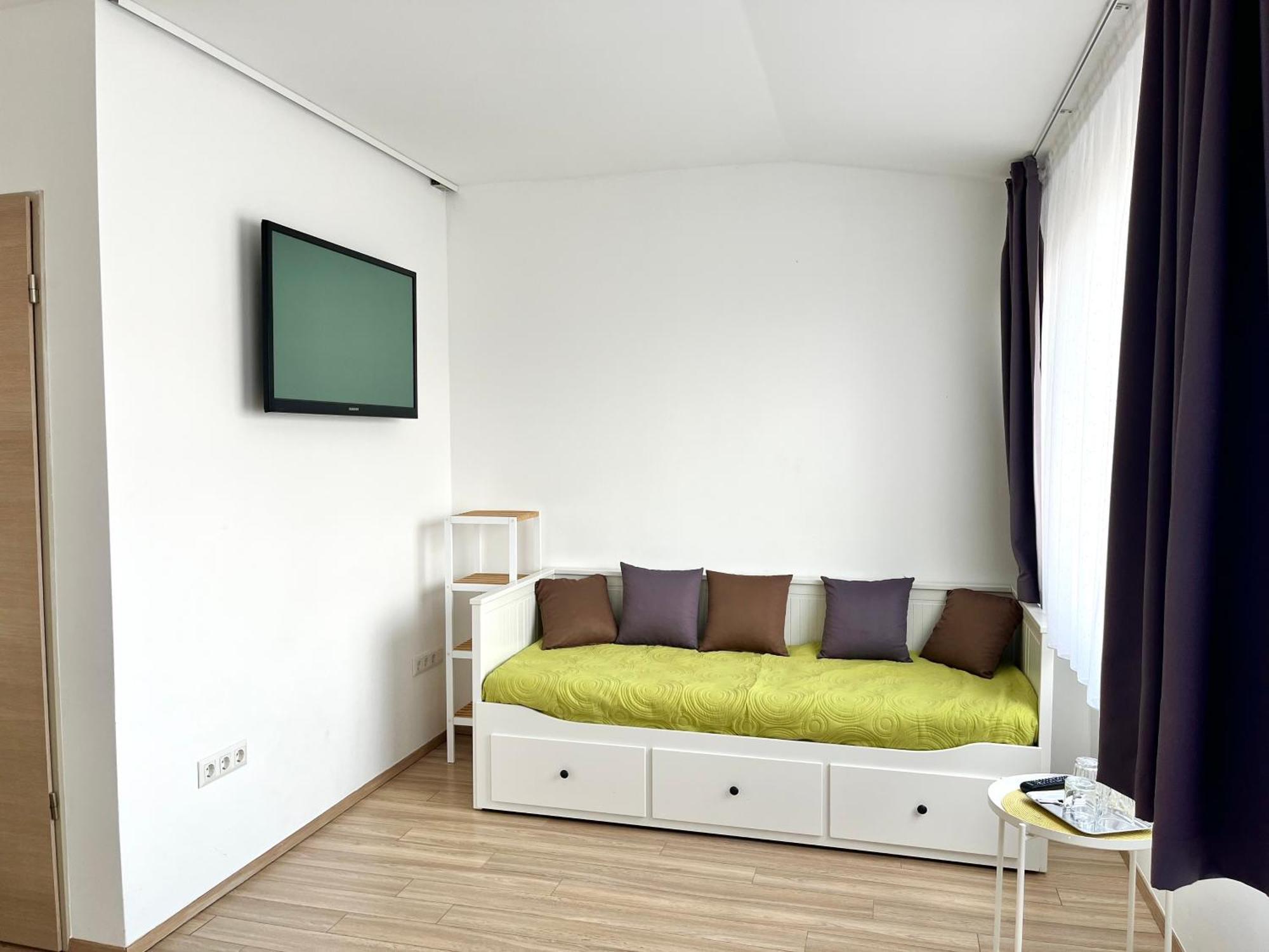 Pipacs Panir & Grill Garden Vendeghaz Otel Győrújbarát Dış mekan fotoğraf