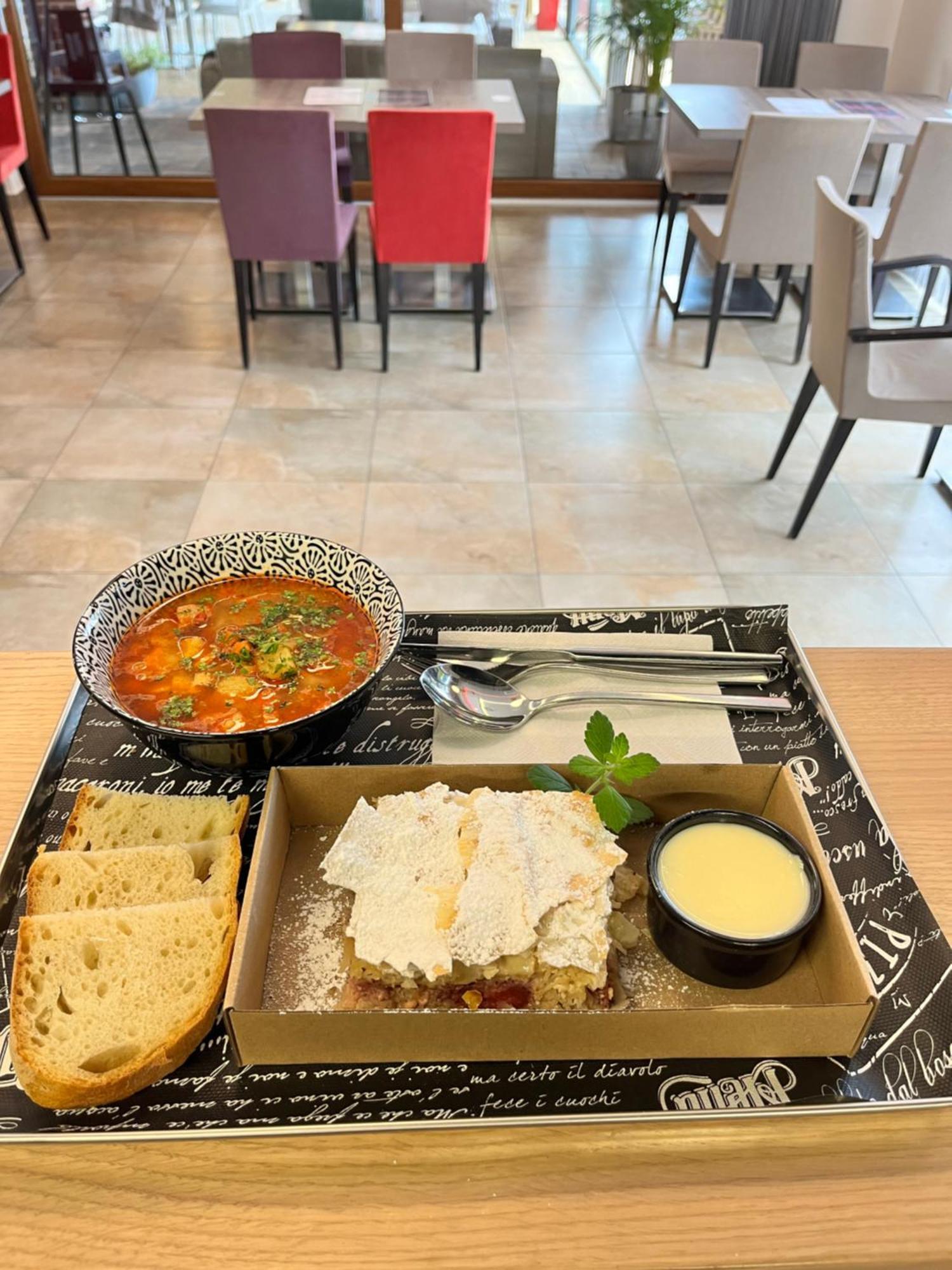 Pipacs Panir & Grill Garden Vendeghaz Otel Győrújbarát Dış mekan fotoğraf